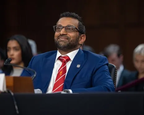 Top US Lawman Sports LFC Tie at Congressional Hearing